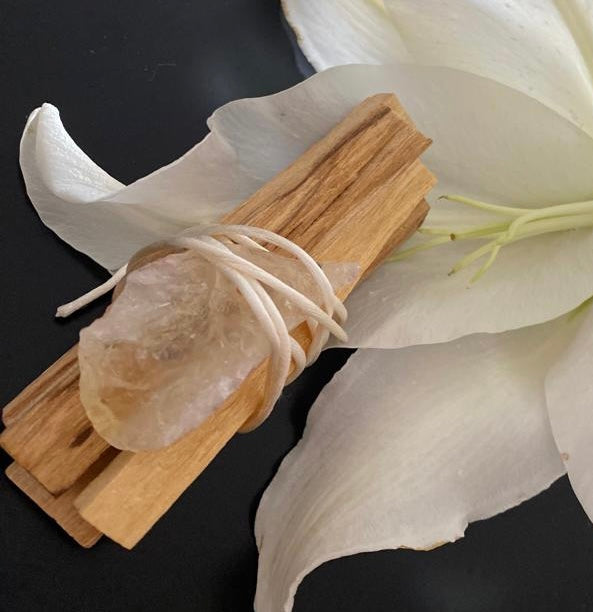 Atado de Palo Santo